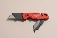 PROTOOL FOLDING UTILITY KNIFE